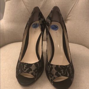 Nine West black lace rose peep toe heels